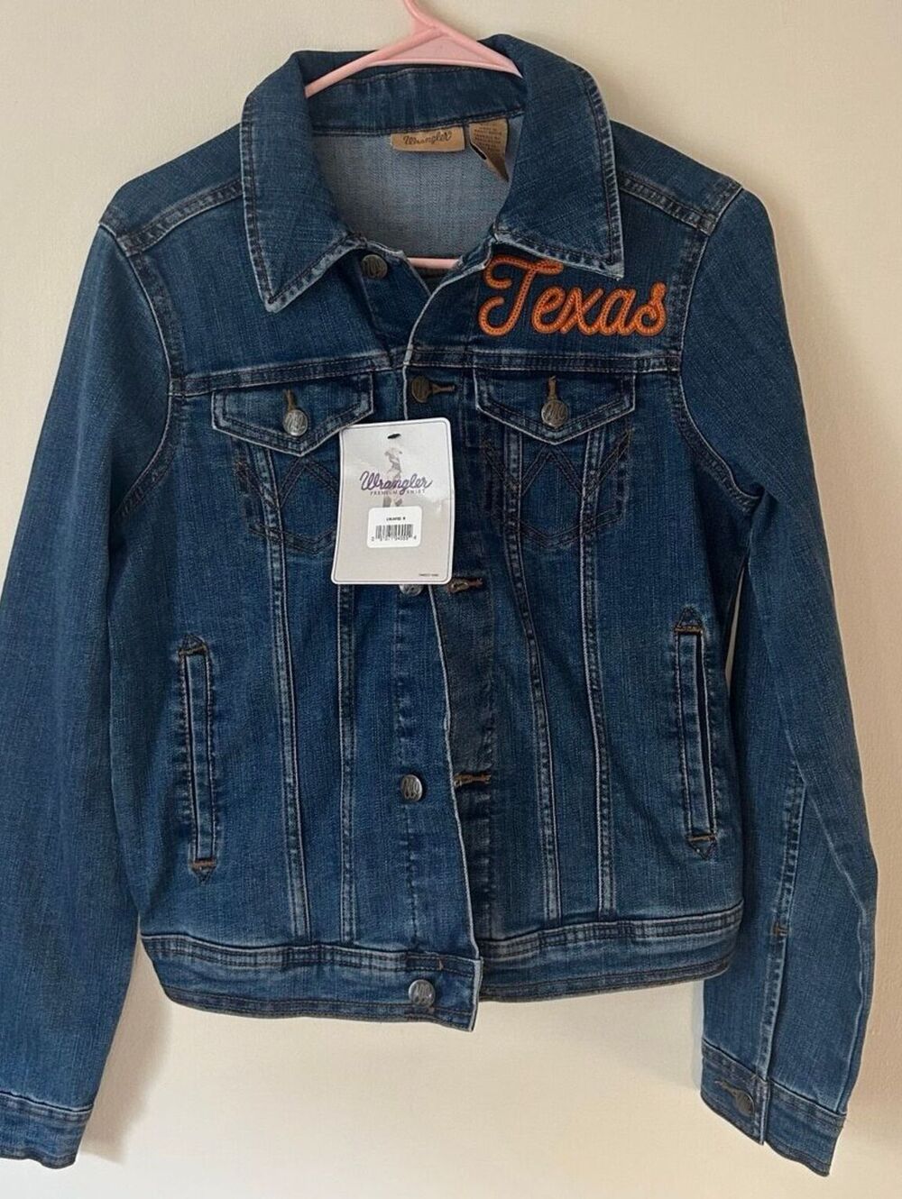 Wrangler Texas Longhorns Denim Jacket Women’s NWT Embroidered UT